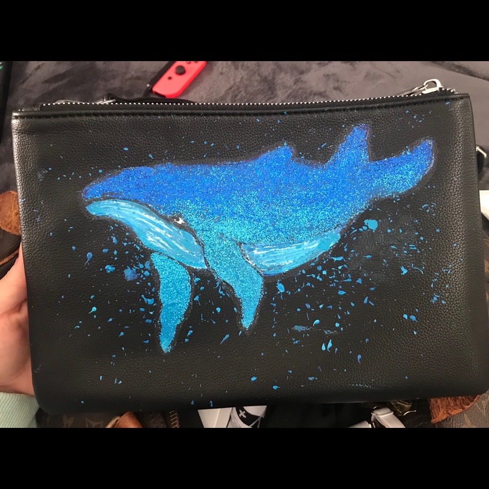 Whale bag. Hand painted by me 🤗